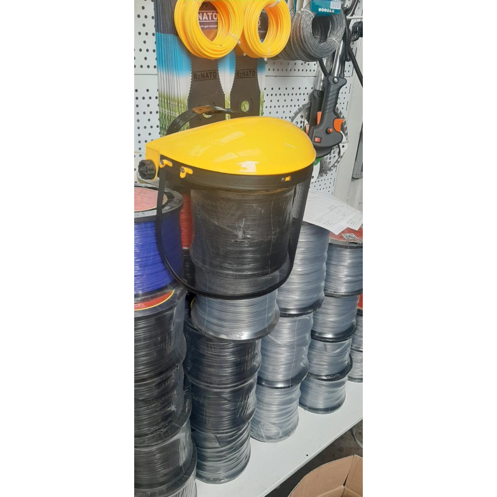 Маска захисна газонокосильщика